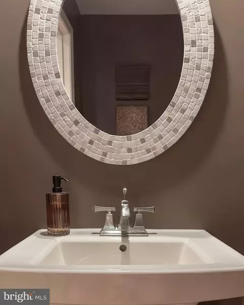 Bath - 136 Spring Place Way, Annapolis, MD 21401 photo 1 of 5