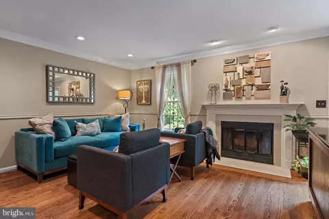 Living - 136 Spring Place Way, Annapolis, MD 21401 photo 2 of 5