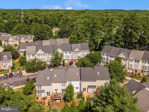 View/Area - 641 Howards Loop, Annapolis, MD 21401 photo 7 of 11