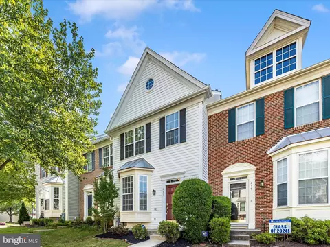 Exterior - 641 Howards Loop, Annapolis, MD 21401 photo 3 of 8