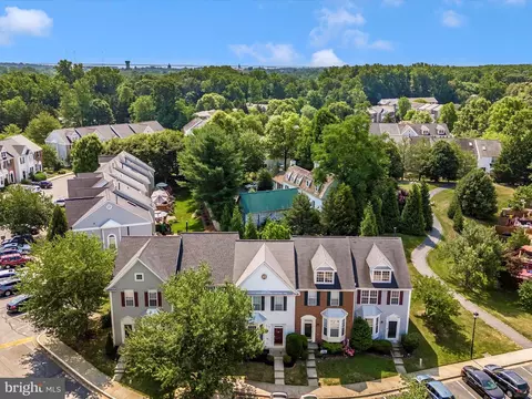 View/Area - 641 Howards Loop, Annapolis, MD 21401 photo 1 of 11