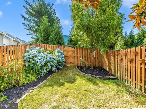 Exterior - 641 Howards Loop, Annapolis, MD 21401 photo 5 of 8