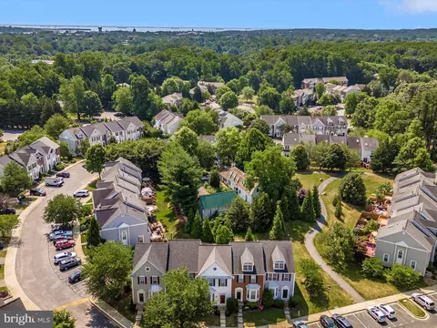 View/Area - 641 Howards Loop, Annapolis, MD 21401 photo 3 of 11