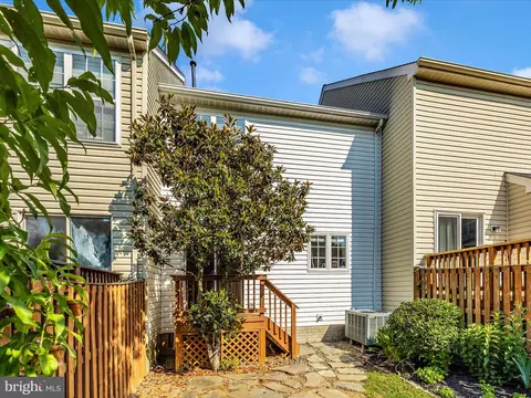 Exterior - 641 Howards Loop, Annapolis, MD 21401 photo 6 of 8