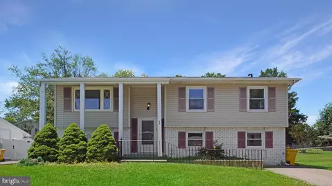 930 Autumn Valley Ln, Gambrills, MD 21054