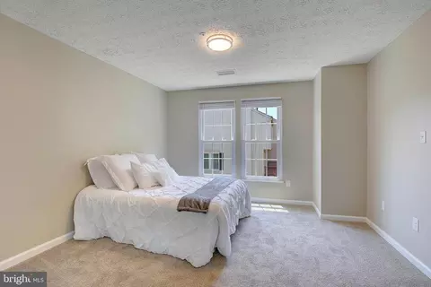 8536 Pine Meadows Dr, Odenton, MD 21113 photo 18