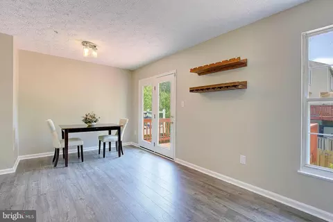 8536 Pine Meadows Dr, Odenton, MD 21113 photo 12