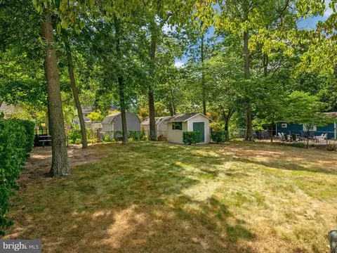 Exterior - 823 Lucky Rd, Severn, MD 21144 photo 6 of 8