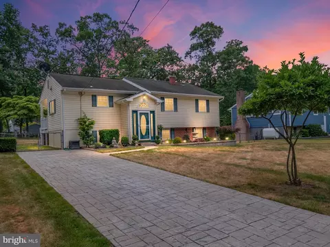 Other - 823 Lucky Rd, Severn, MD 21144 photo 1 of 13