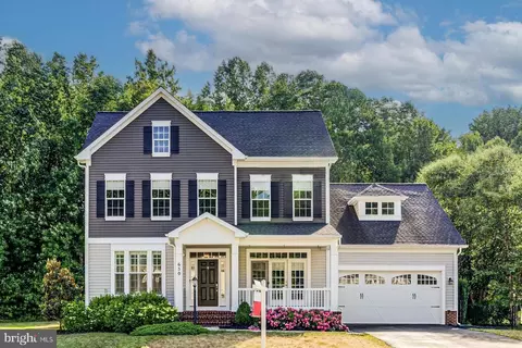 630 Maccubbin Ln, Gambrills, MD 21054
