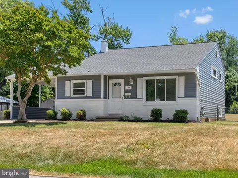 495 Rita Dr, Odenton, MD 21113 photo 3