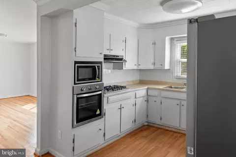 495 Rita Dr, Odenton, MD 21113 photo 10