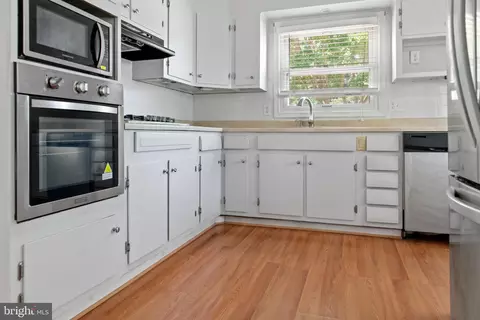 495 Rita Dr, Odenton, MD 21113 photo 7