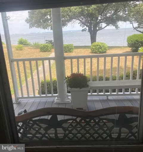 Exterior - 8589 Bay Rd, Pasadena, MD 21122 photo 21 of 22