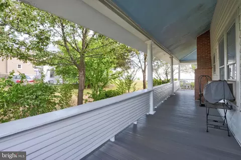 Exterior - 8589 Bay Rd, Pasadena, MD 21122 photo 9 of 22