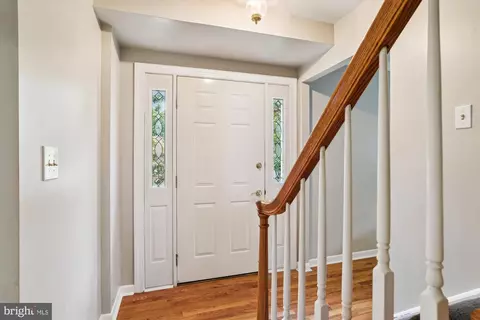 919 Juliet Ln, Arnold, MD 21012 photo 3
