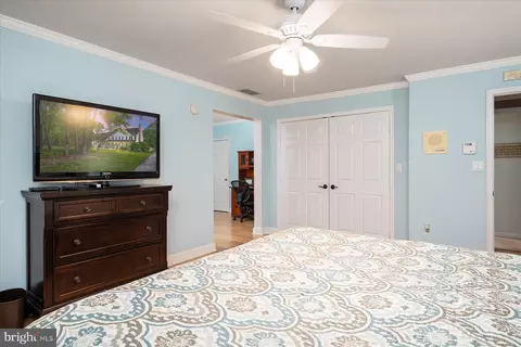 Bedroom - 8348 Seamore St, Pasadena, MD 21122 photo 8 of 8