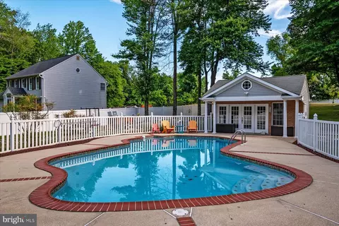 Exterior - 8348 Seamore St, Pasadena, MD 21122 photo 15 of 22