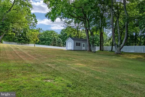 Exterior - 8348 Seamore St, Pasadena, MD 21122 photo 21 of 22