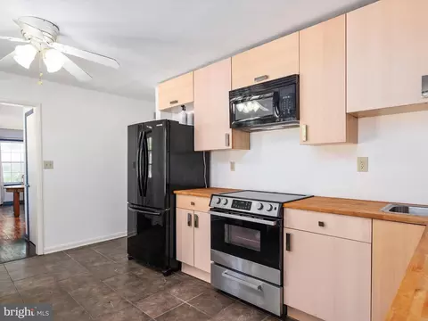 407 Beach Dr, Annapolis, MD 21403 photo 19