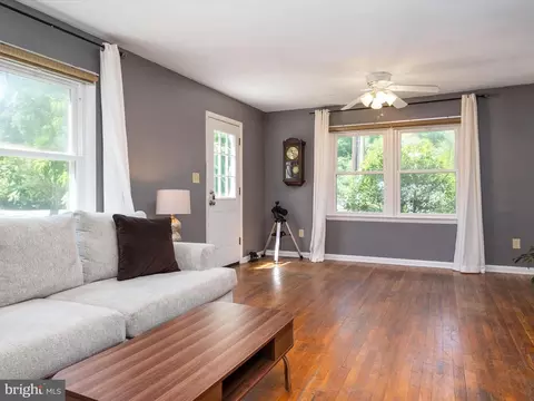 407 Beach Dr, Annapolis, MD 21403 photo 21