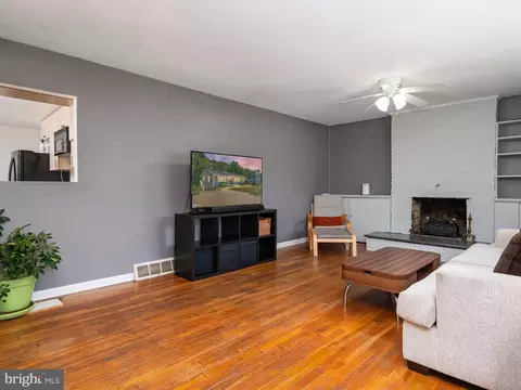 407 Beach Dr, Annapolis, MD 21403 photo 22
