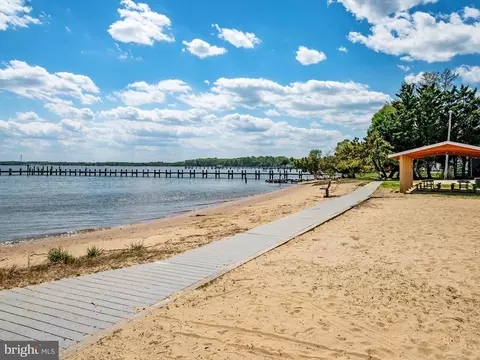 407 Beach Dr, Annapolis, MD 21403 photo 54