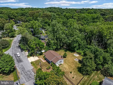 407 Beach Dr, Annapolis, MD 21403 photo 42