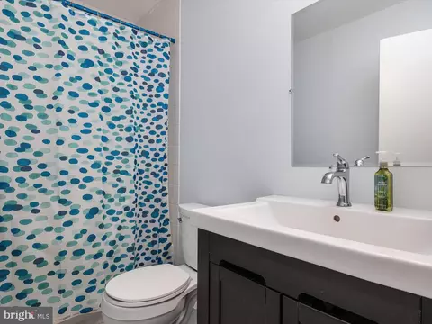 407 Beach Dr, Annapolis, MD 21403 photo 30