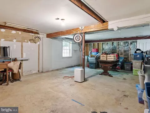 407 Beach Dr, Annapolis, MD 21403 photo 35