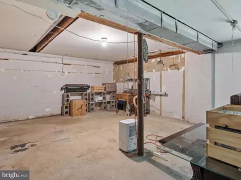407 Beach Dr, Annapolis, MD 21403 photo 37