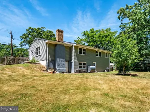 407 Beach Dr, Annapolis, MD 21403 photo 46
