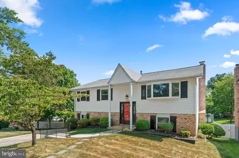 438 Century Vista Dr, Arnold, MD 21012