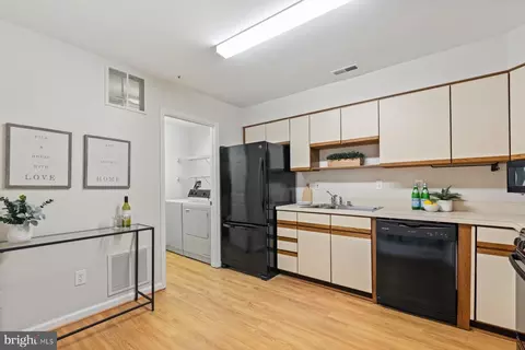 2610 Rigging Dr, Annapolis, MD 21401 photo 10