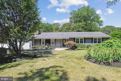 8 Saint Andrews Crossover, Severna Park, MD 21146