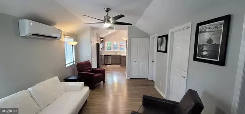4730 Idlewilde Rd, Shady Side, MD 20764 photo 3
