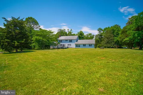 Exterior - 5920 Sneed Dr, Deale, MD 20751 photo 1 of 5