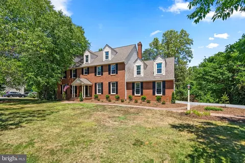 930 Malvern Hill Dr, Davidsonville, MD 21035