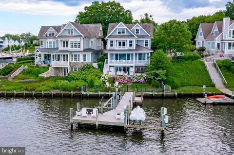 201 Lockwood Ct, Annapolis, MD 21403