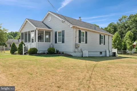 7310 Green Acres Dr, Glen Burnie, MD 21060