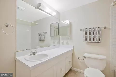 2572 7b Riva Rd #7B, Annapolis, MD 21401 photo 17