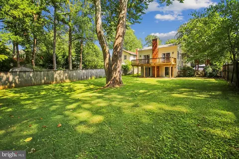 227 Dewey Dr, Annapolis, MD 21401 photo 3