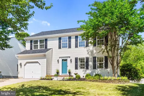1217 Viking Dr N, Arnold, MD 21012