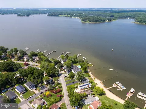 View/Area - 527 Bay View Point Dr, Edgewater, MD 21037 photo 8 of 8
