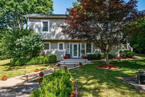619 N Bestgate Rd, Annapolis, MD 21401