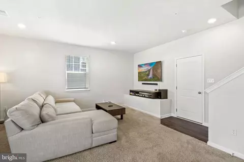 Living - 2912 Davis Ridge Ct, Hanover, MD 21076 photo 2 of 2