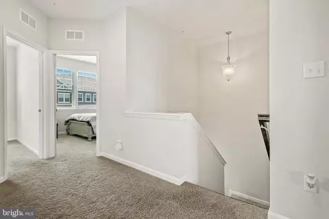 Entry Way - 2912 Davis Ridge Ct, Hanover, MD 21076 photo 9 of 10