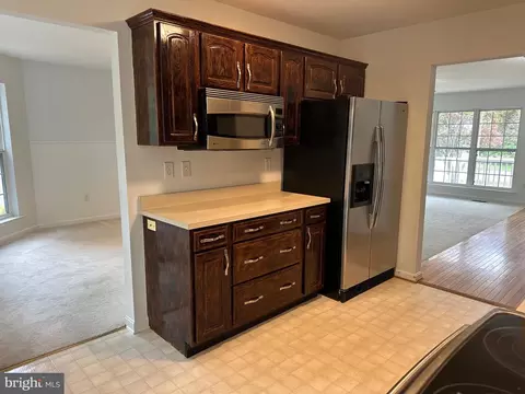 1847 Cedar Dr, Severn, MD 21144 photo 5