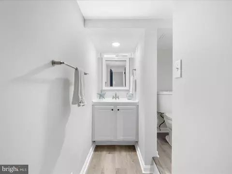 8428 Arbutus Rd, Pasadena, MD 21122 photo 23