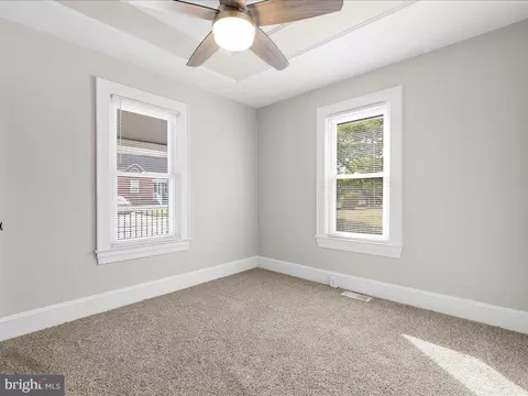 8428 Arbutus Rd, Pasadena, MD 21122 photo 10
